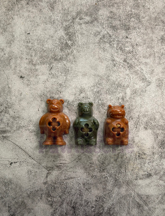 Gorillas, Hippos & Bears